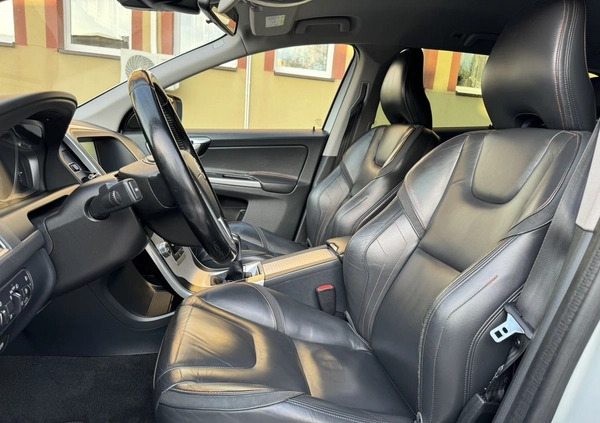 Volvo XC 60 cena 65900 przebieg: 222000, rok produkcji 2015 z Modliborzyce małe 154